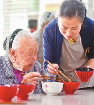 提高保障和改善民生水平 加強(qiáng)和創(chuàng)新社會治理